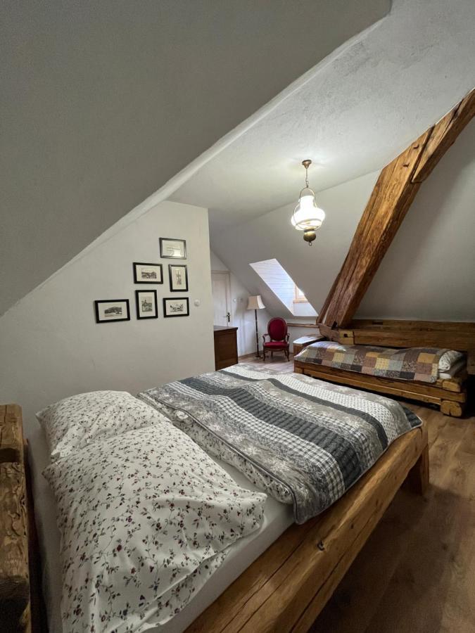 Apartmany Pod Schodami Banska Stiavnica Exterior foto