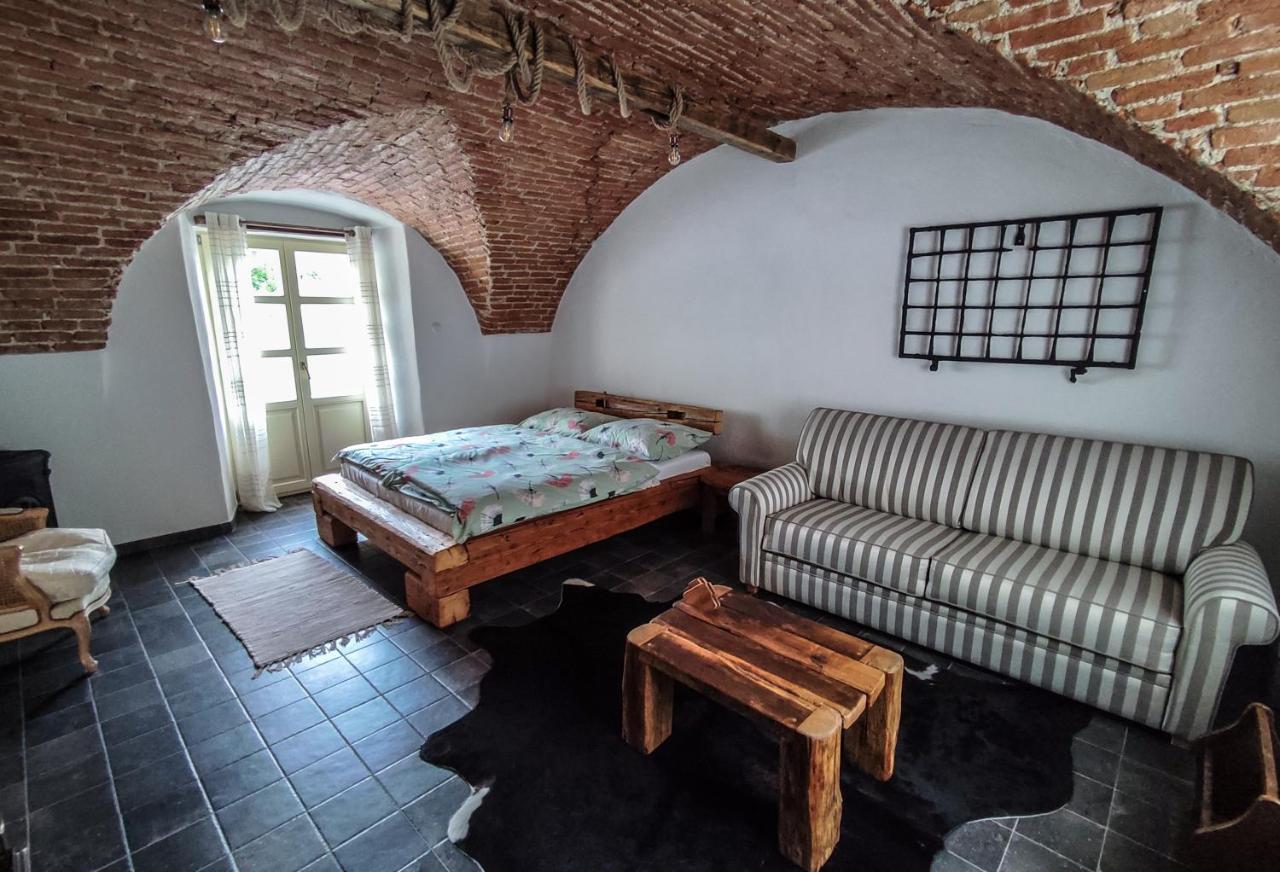 Apartmany Pod Schodami Banska Stiavnica Exterior foto