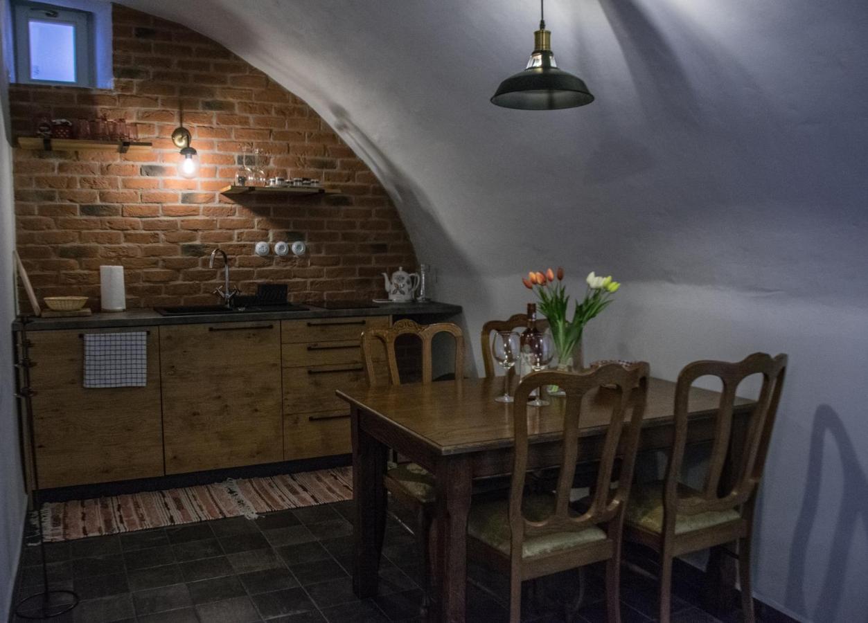 Apartmany Pod Schodami Banska Stiavnica Exterior foto